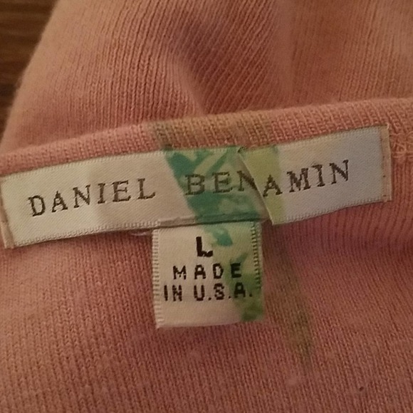 Daniel Benjamin L super soft top - Picture 3 of 3